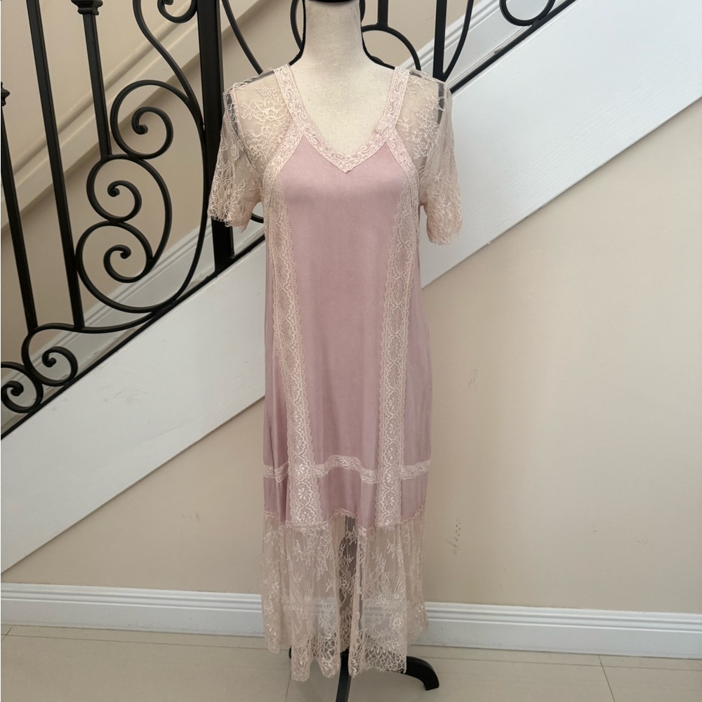 POL Romance Boho Lace Trim Blush maxi dress!